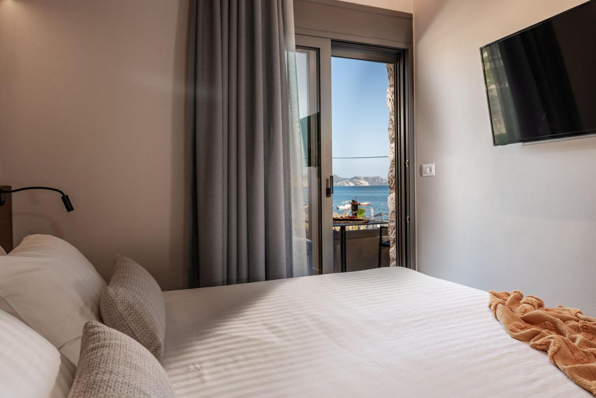 Horizon Apartments - Beachfront Luxury, By Zantewize Laganas Ngoại thất bức ảnh