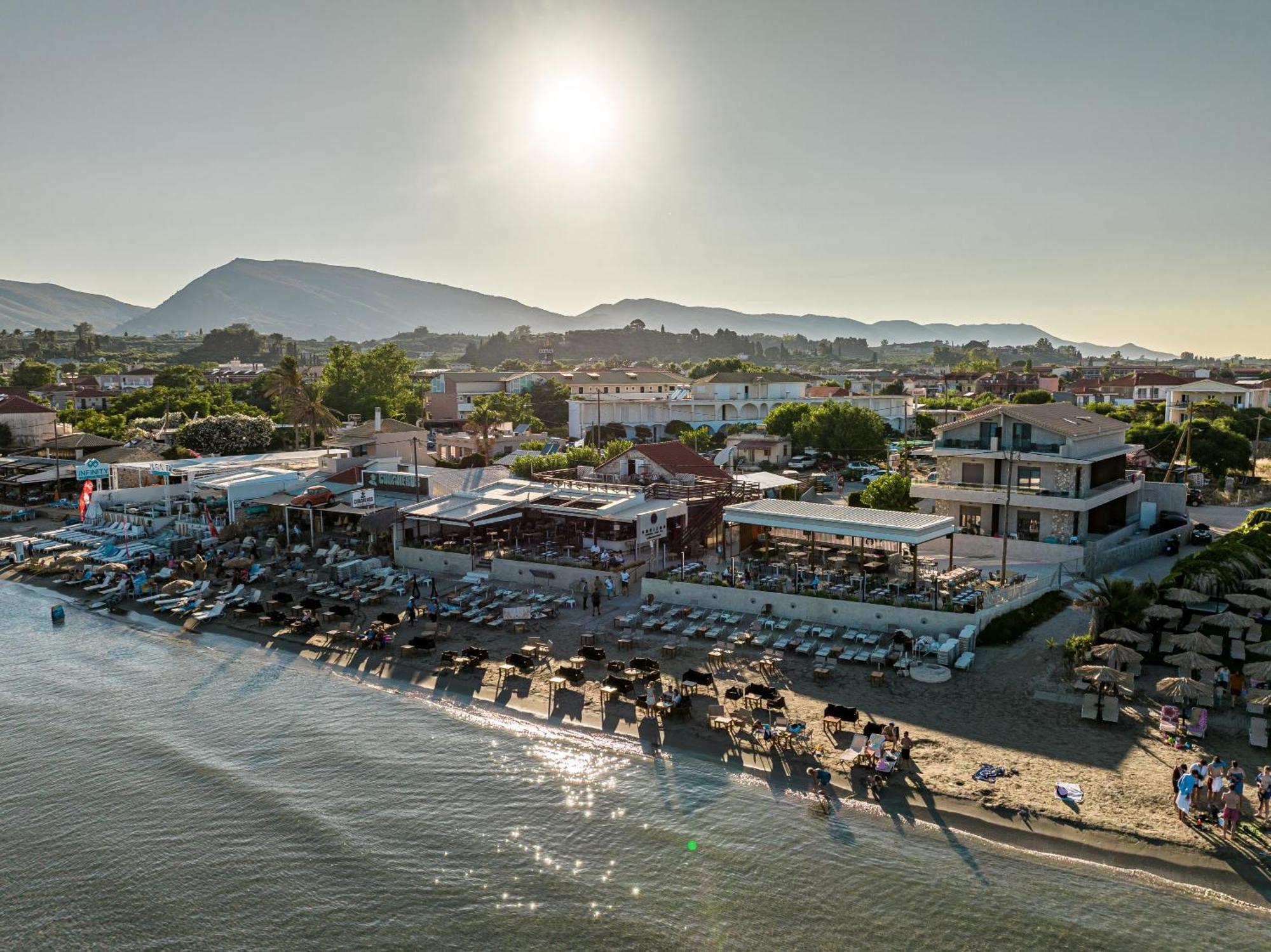 Horizon Apartments - Beachfront Luxury, By Zantewize Laganas Ngoại thất bức ảnh